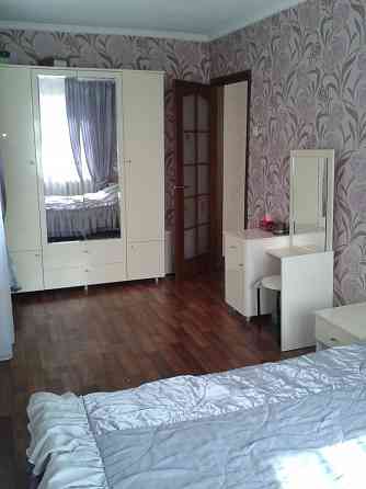 Сдам 2-ком.квартиру.Калининский рынок. Донецк