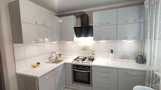 Продам 2-к кв. с евроремонтом на Гвардейке, 4/9 эт. Макеевка