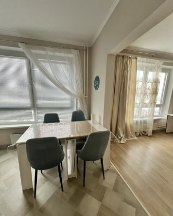 Сдам двухкомнатную квартиру в Ворошиловском районе Крытого рынка Донецк