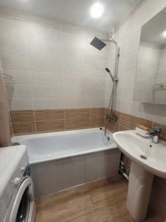 Сдается однокомнатная квартира в Буденовском районе по ул. Независимости (м-н Донской). Донецк