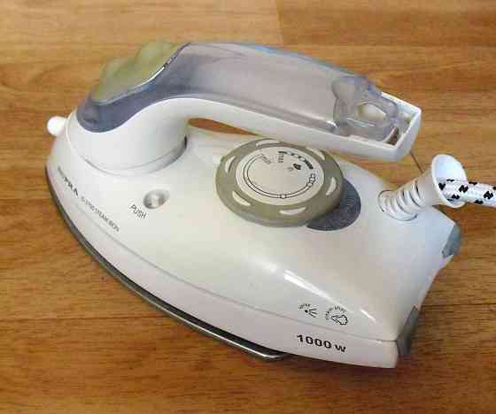 Маленький утюг Supra IS-2700 Донецк