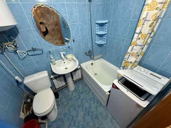 Сдам 2 комн. кв., 5/5 эт., 46 кв.м. - Макеевка, Железнодорожный квартал Макеевка