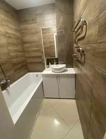 Сдается просторная евро-трешка квартира в Ворошиловском районе. Донецк