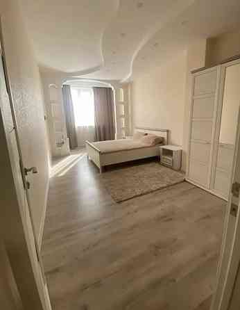 Сдается просторная евро-трешка квартира в Ворошиловском районе. Донецк