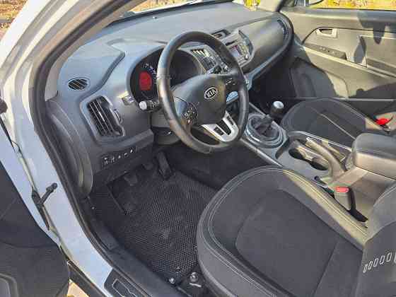 Продам хороший автомобиль Донецк