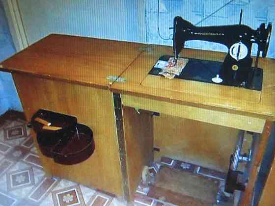 Швейная подольская 1970г Донецк