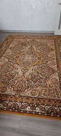 Продам ковёр б/у Донецк