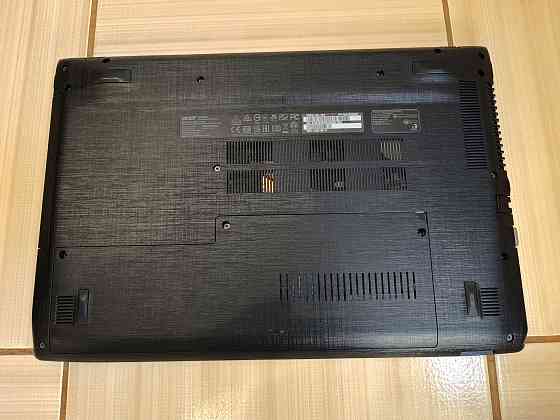 Acer TravelMate TMP259/15,6/Intel Core i5-6200U/8Гб DDR4/ SSD-М2 128 Гб+HDD- 500 Гб/GeForce 940MX Донецк