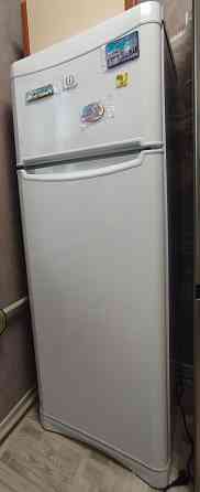 Продам холодильник Макеевка