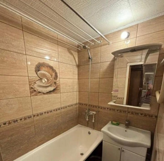 Хорошая квартира класса "Эконом" Донецк