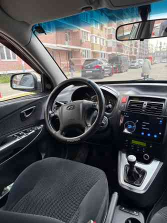 Hyundai Tucson 2.0 механика 2007 Донецк