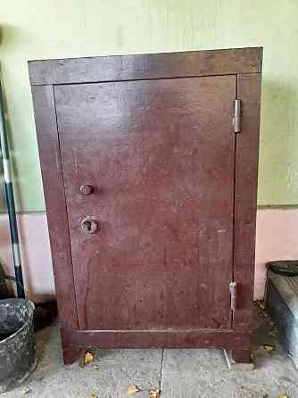 Сейф металлический Донецк