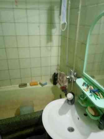 Продам 2х ком. кв-ру на Щетинина 4/9 Донецк