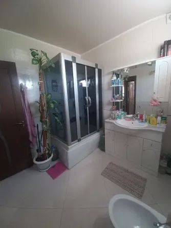 продается дом в донецке,киевский район,5-участок Донецк