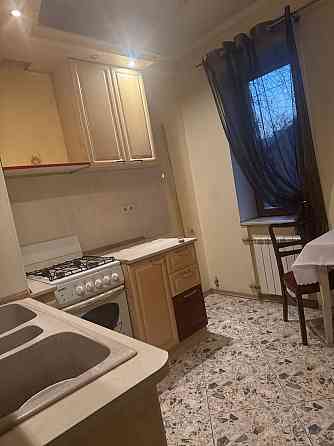 Долгосрочная аренда двухкомнатной квартиры калининский рынок 35000 рублей Донецк