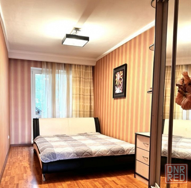 Сдается двухкомнатная квартира в Будённовском районе Донецка пл.Буденного Донецк - изображение 1