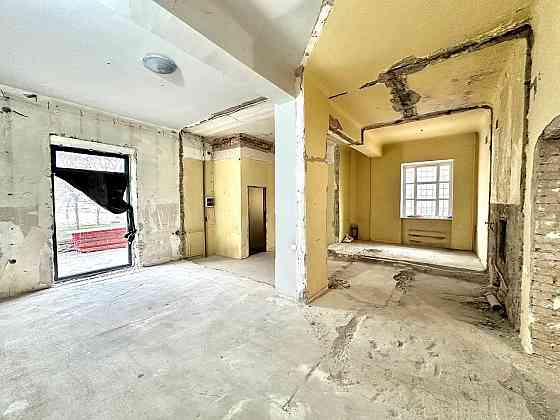 Аренда коммерческого помещения в Калининском р-не, г. Донецка, б-р Шевченко Донецк