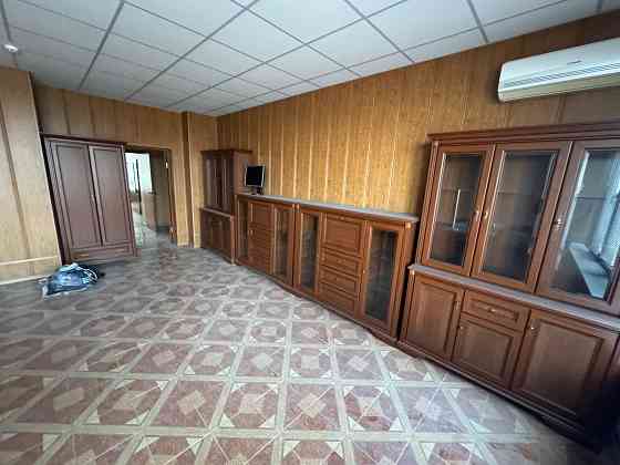 Аренда Офисного Помещения -Краеведческий музей-ул.Челюскинцев Общая Площадь 400кв Донецк