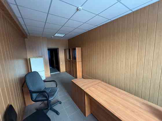 Аренда Офисного Помещения -Краеведческий музей-ул.Челюскинцев Общая Площадь 400кв Донецк