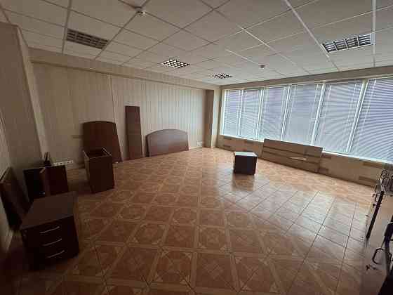 Аренда Офисного Помещения -Краеведческий музей-ул.Челюскинцев Общая Площадь 400кв Донецк