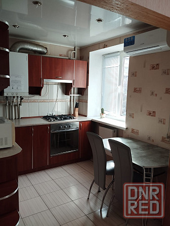 Сдается двухкомнатную квартиру , территориально Кировский район,Текстильщик Донецк - изображение 1