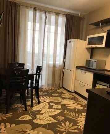 Сдается евро двушку в Куйбышевском районе, Шахтерская площадь. Донецк