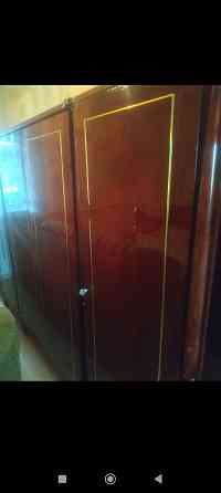 Продам спальный гарнитур Донецк