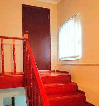 3-х этажный дом, ориентир Пивзавод. 468 м2. Документы готовы, госакт. Донецк