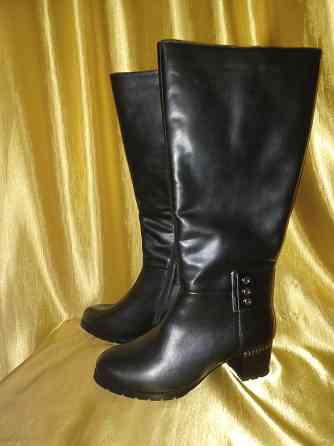 Эксклюзив. Зимние кожаные сапоги, р.41, широкое голенище 47 см.. Донецк
