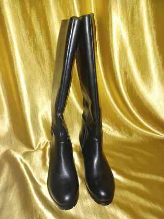 Эксклюзив. Зимние кожаные сапоги, р.41, широкое голенище 47 см.. Донецк