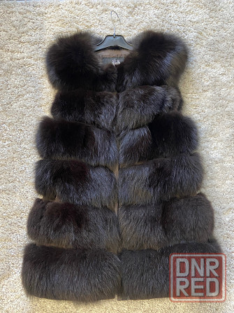 Продам меховую жилетку! Макеевка - изображение 1