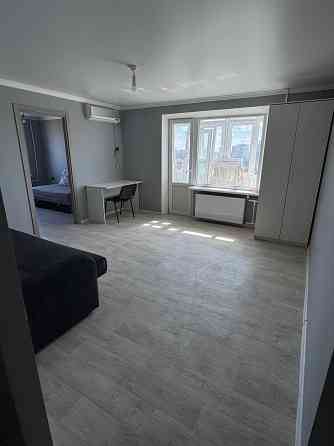 Сдам квартиру 3-х комнатную!Центр, Самолет Мариуполь