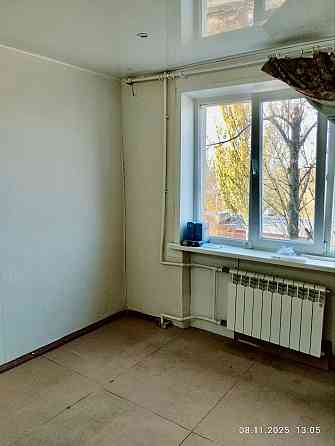 Продаётся 1 комнатная квартира гостиного типа в Приморском районе по проспекту Строителей. Мариуполь