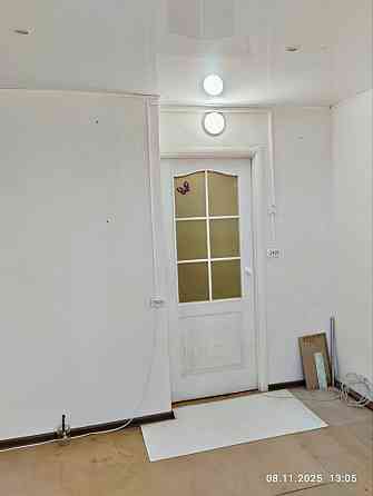 Продаётся 1 комнатная квартира гостиного типа в Приморском районе по проспекту Строителей. Мариуполь