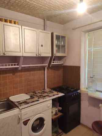 Калининский рынок, 3к. кв-ра, ул. Владычанского, 1/5 Донецк