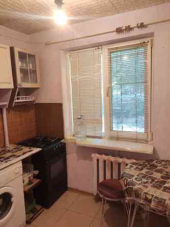 Калининский рынок, 3к. кв-ра, ул. Владычанского, 1/5 Донецк