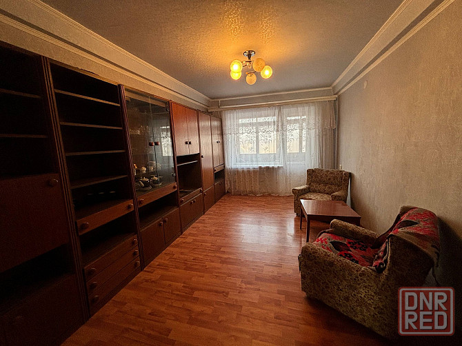 2х ком. квартира, пос. Северный Донецк - изображение 1