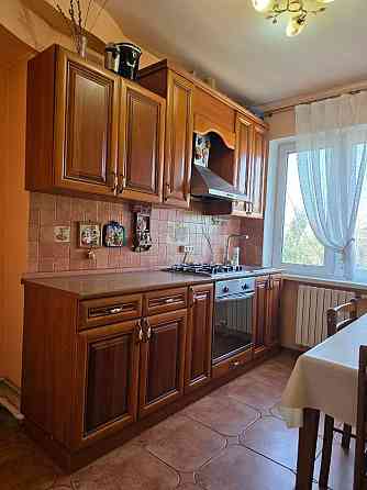 Продажа трехкомнатной квартиры в Кировском районе, ул.Петровского Донецк