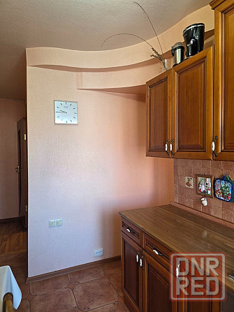 Продажа трехкомнатной квартиры в Кировском районе, ул.Петровского Донецк - изображение 2