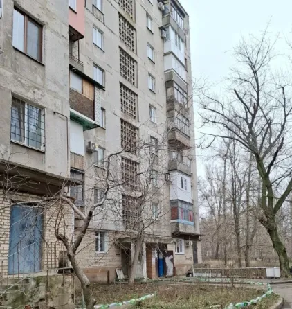 Продам 1к.кв. Кировский р-н. мкр. Текстильщик. Ориентир гимназия 92. ул.Пинтера. Донецк