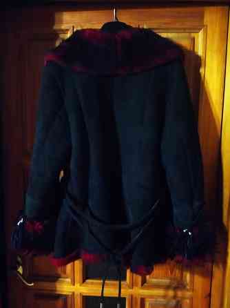 Продаю турецкую женскую дубленку Донецк