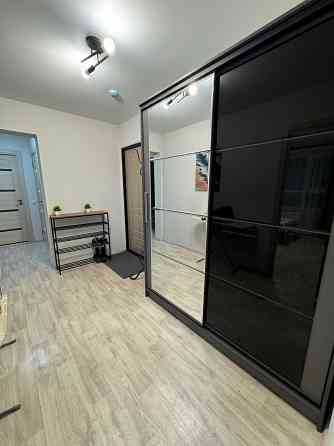 Уютная двухкомнатная квартира с панорамным видом в центре города Мариуполь