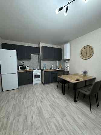 Уютная двухкомнатная квартира с панорамным видом в центре города Мариуполь