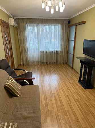 Центр, Титова, уютная 2 х комнатная квартира. Донецк