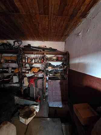 Продам гараж и все что на фото + автомобиль в Буденовском р-не, кооп. "Горняк" Донецк