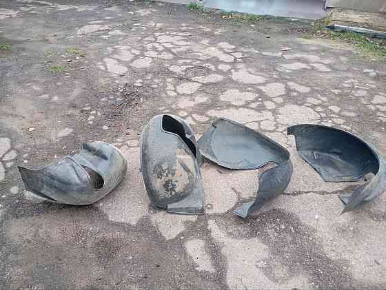 Подкрылки Рено Логан 1 поколение, седан. (Дачия Логан) Донецк