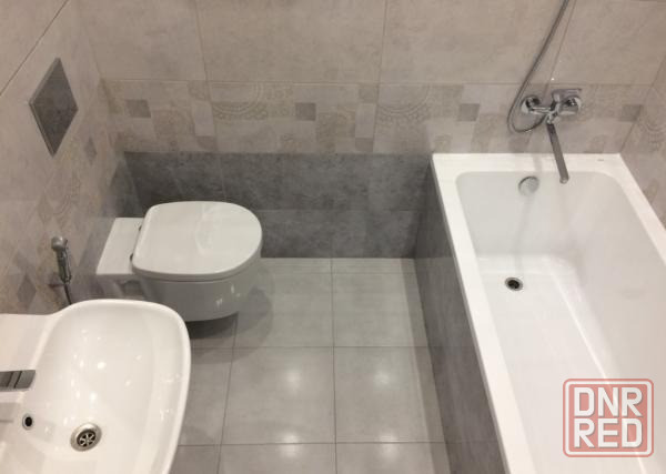 Сдается срочно квартира в Донецке, проспект Комсомольский Сдам даром цена низ рынка Донецк - изображение 3