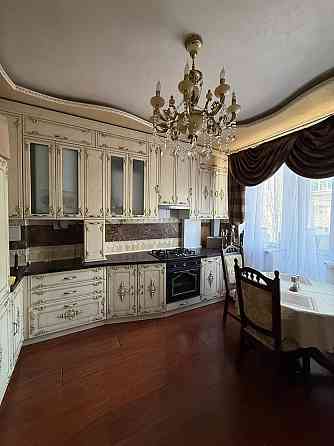 Продам 4ком кв.в двух уровнях Донецк