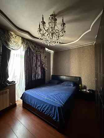 Продам 4ком кв.в двух уровнях Донецк