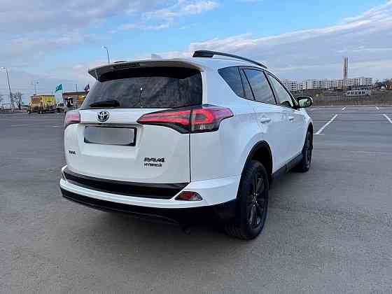 Toyota RAV 4 2018г.в. HYBRID Донецк